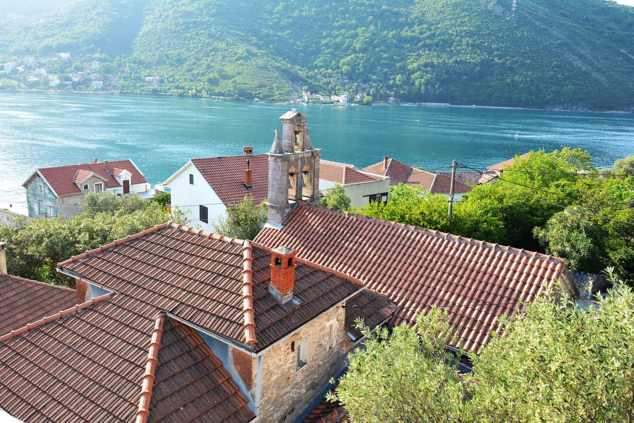 Tale House Montenegro Тиват Екстер'єр фото